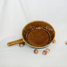 Skandynawskie ceramiczne naczynie