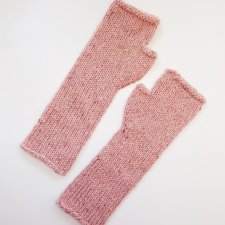 Wiosenne rękawiczki bez palców pudrowy róż