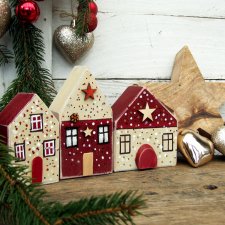3 drewniane domki bordowo-waniliowe, ozdoby świąteczne