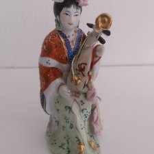 Japońska ceramiczna figurka