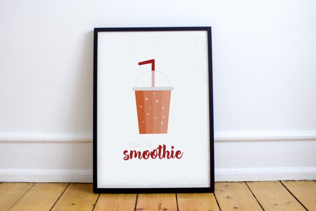 A4 Plakat MNIAM - smoothie truskawkowe