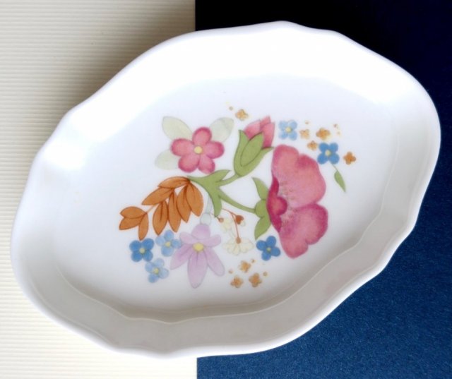 WEDGWOOD ❀ڿڰۣ❀ Meadow Sweet ❀ڿڰۣ❀ Nowa porcelanowa paterka ❀ڿڰۣ❀ talerzyk