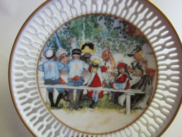 BING & GRØNDAHL -  COPENHAGEN PORCELAIN  DENMARK  - CARL LARSSON -  LUNCH UNDER THE BIRCHTREE - 11802 - kolekcjonerski ażurowy