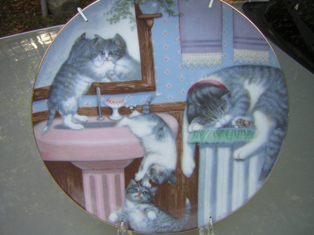 The Hamilton Collection 1988  Country Kitties by G. Gerardi