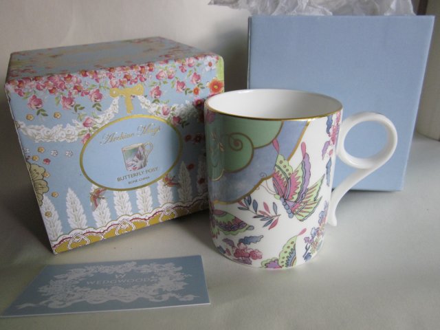 Wedgwood ARCHIVE MUGS BUTTERFLY POSY BONE CHINA WONDERLUST COLLECTION EKSKLUZYWNY KUBEK PORCELANOWY - NOWY W FIRMOWYM OPAKOWANIU