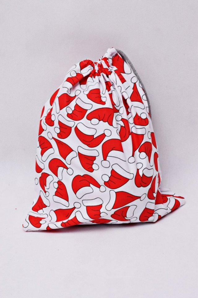 Worek na prezenty worek prezentowy worek świąteczny mikołajowe czapki rozmiar L
