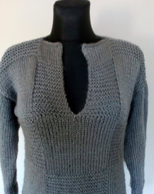 SWETER NANDMADE