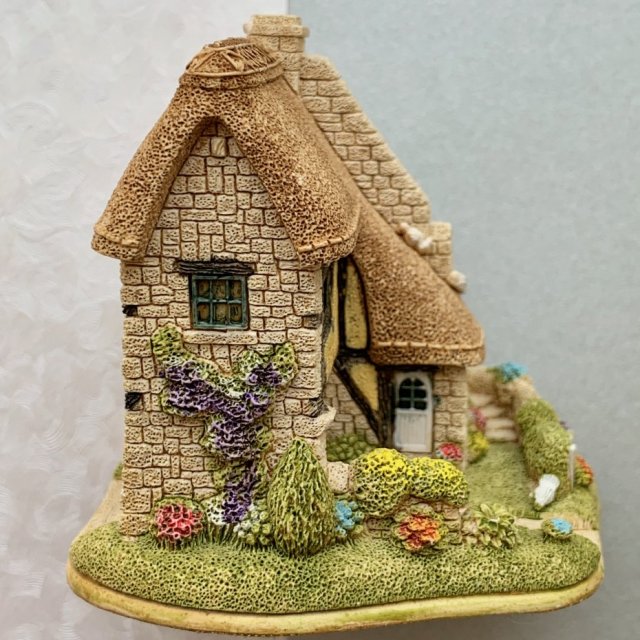 Lilliput Lane Collectable ❤ Handmade - Heaven Sent ❤ Plastyczna kolekcjonerska i numerowana figurka.