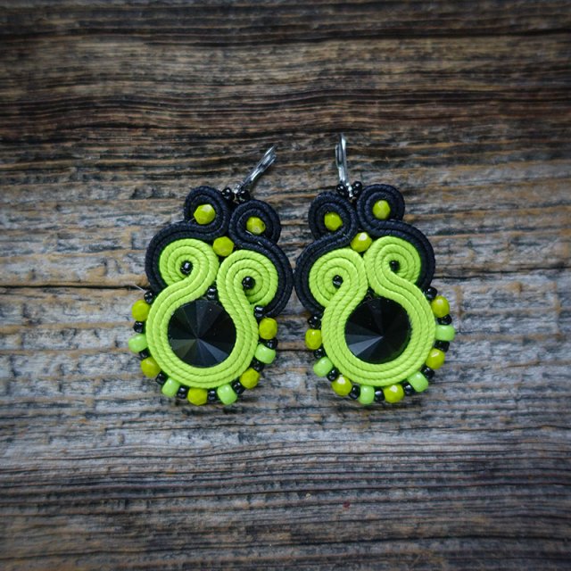 Zielone neonki kolczyki soutache