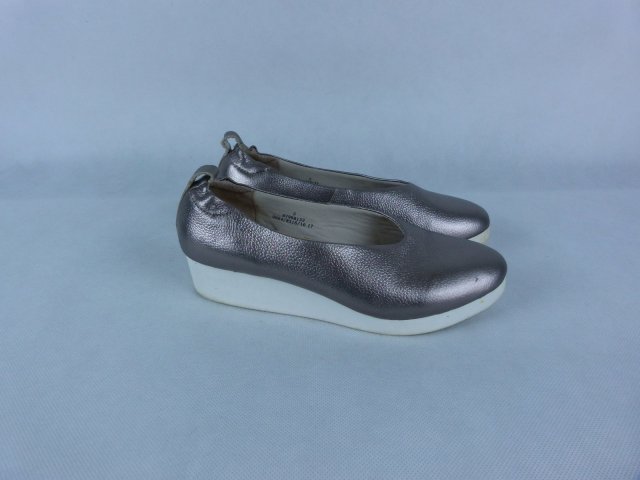 Marks&Spencer buty czółenka leather mały koturn 5 / 38 - 24,5 cm