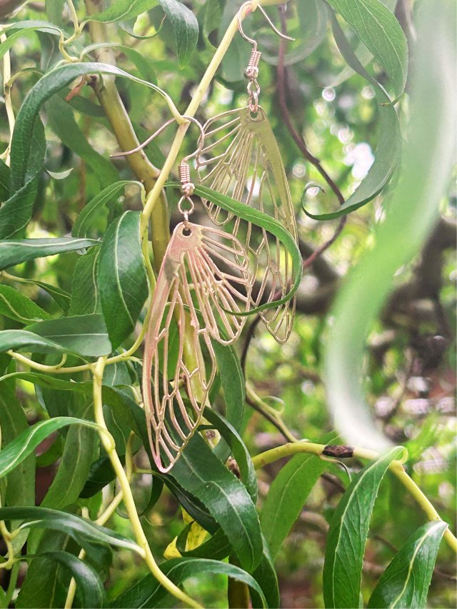 Kolczyki MIDSOMMAR – Motyl w kolorze różowego złota