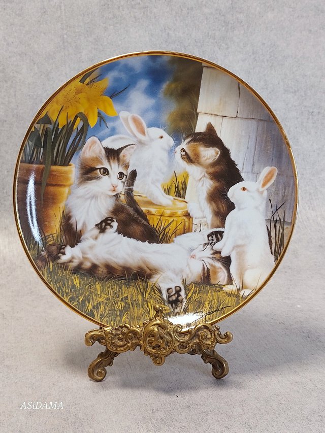 PORCELANOWY KOLEKCJONERSKI TALERZ FRANKLIN MINT - KITTEN AND COTTON TAILS PORTUGALIA