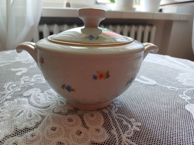 Cukiernica porcelana Ćmielów.