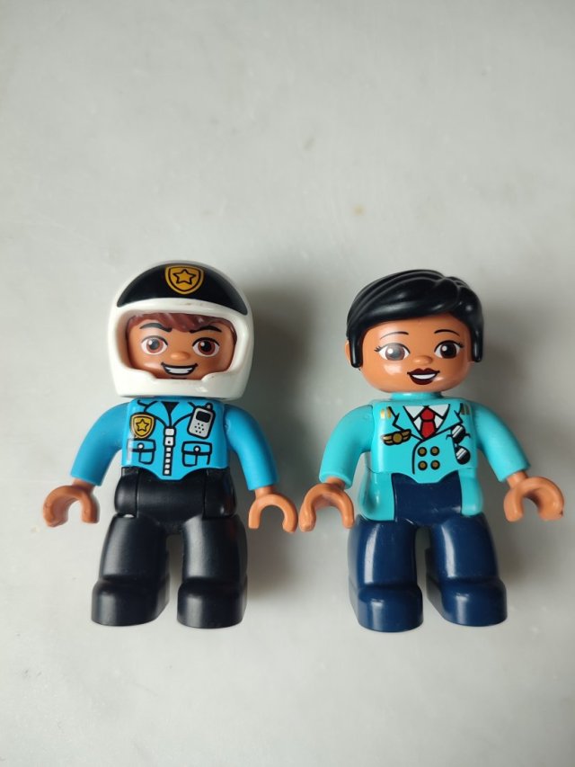 2 figurki LEGO Duplo