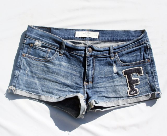 SZORTY JEANS ABERCROMBIE&FITCH