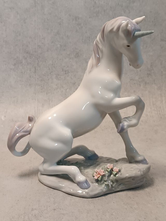 LLADRO #6797 Magiczny Jednorożec Privilege Magical Unicorn Joan Coderch