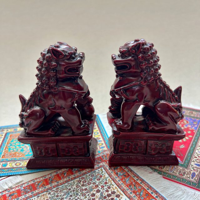 Pair od vintage Foo Dogs ❤ Komplet wspaniałych figur przedstawiających psy Foo.