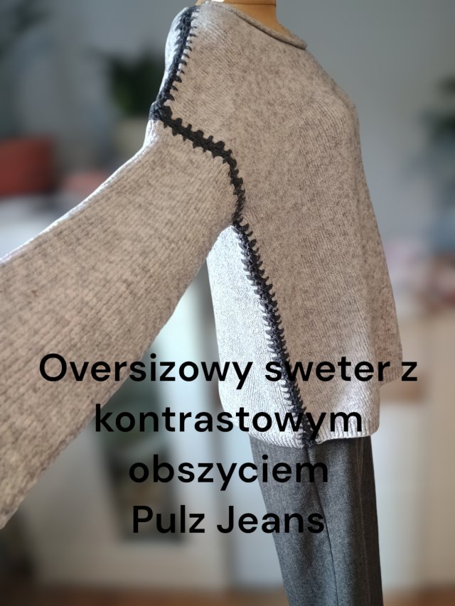 Oversizowy sweter z kontrastowym obszyciem marki Pulz Jeans