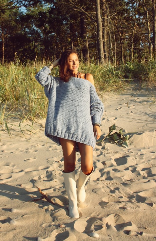 SWETER OVERSIZE BABY BLUE