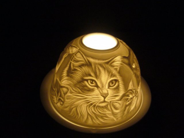 PORCELANOWY LAMPION KOTKI