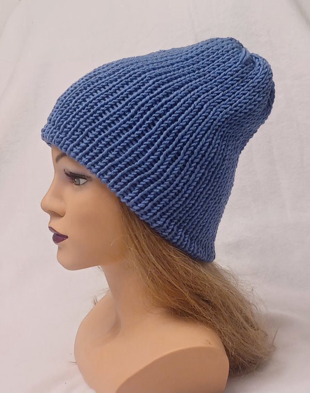 CZAPKA BEANIE Z WEŁNY 100%  MERINO / RÓŻNE KOLORY