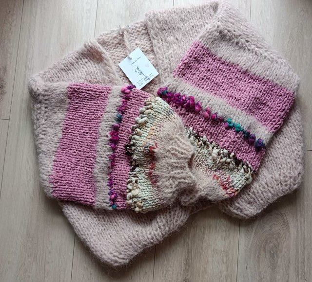 Sweter handmade alpaka