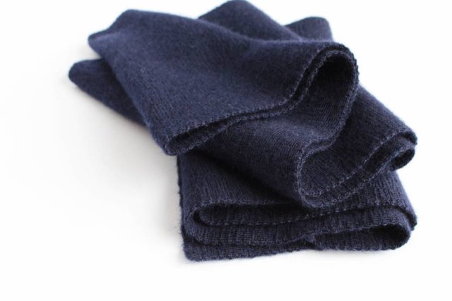 EXCLUSIVE 100% wool SCARF