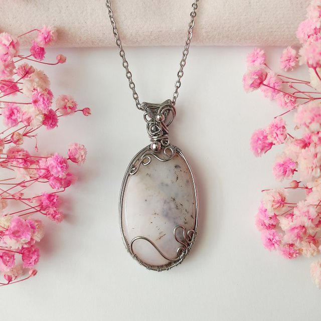 Naszyjnik Opal Różowy stal chirurgiczna wisiorek handmade wirewrapping