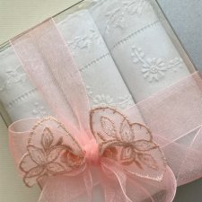 3 Handkerchiefs - haft ręczny ❤ Damskie chusteczki  ❤ Komplet prezentowy ❤