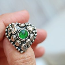 Orientalny pierścionek serce