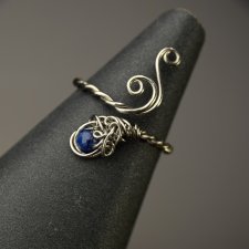 Pierścionek regulowany kyanit, wire wrapping, stal chirurgiczna