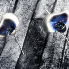Kolczyki srebrne wiszące z karborundem BLACK ORCHIDEA
