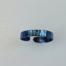 pierścionek  tytanowy  "blue"