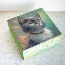 Pudełko drewniane - Kotek Pieszczoszek