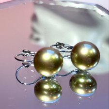 Piękne kolczyki perły