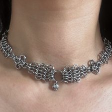 Naszyjnik chainmaille ze stali szlachetnej z zawieszką w kształcie serca