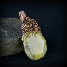 Wisiorek wire wrapping z żółtymi agatami