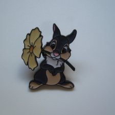 PIN BROSZKA KRÓLIK