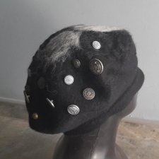 designerski beret wool