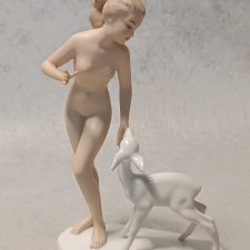 WALLENDORF Akt Dziewczynka z sarenką jelonkiem Kolekcjonerska porcelanowa figura