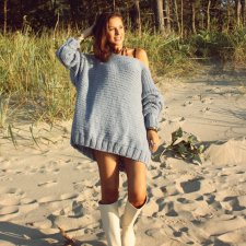 SWETER OVERSIZE BABY BLUE