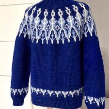 Sweter 100% wełniany L 40 hand made kobaltowy ciepły norweski wzór zimowy