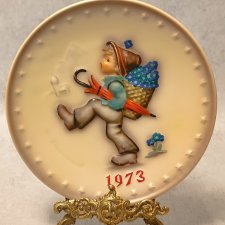 Kolekcjonerski talerz GOEBEL Hummel 3nd Annual Plate 1973 Hum 266 1972