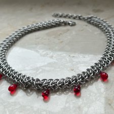 NASZYJNIK / KOLIA CHAINMAILLE ZE STALI SZLACHETNEJ I SZKLANYCH KORALIKÓW