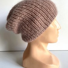 Handmade Czapka damska AUREA 100% Baby Merino plus moher i jedwab 49/41 Pustynna Róża - od ręki