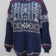 WZORZYSTY SWETER