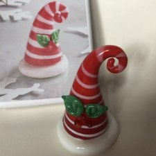 Christmas - Santa Hat -handcrafted glass - minimalistyczna ozdoba świąteczna