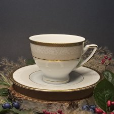 Niemiecka porcelana Winterling elegancka filiżanka beż i złoto