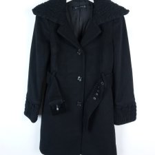 ZARA Woman flauszowy płaszczyk / S mex. 26