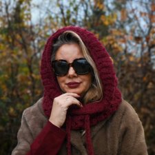 Balaclava alpaka i jedwab handmade, ręcznie szydełkowana zimowa kominiarka